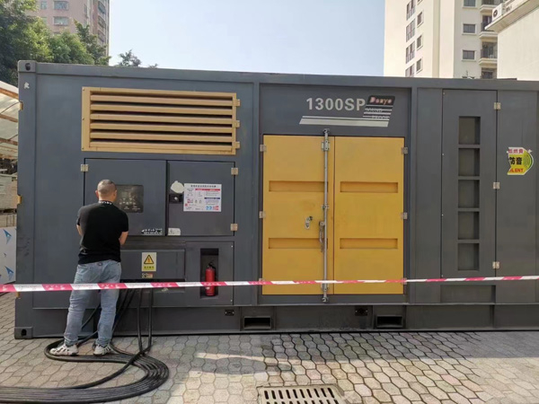 王屋镇500KW发电机组冬季应该配多大的启动电瓶？